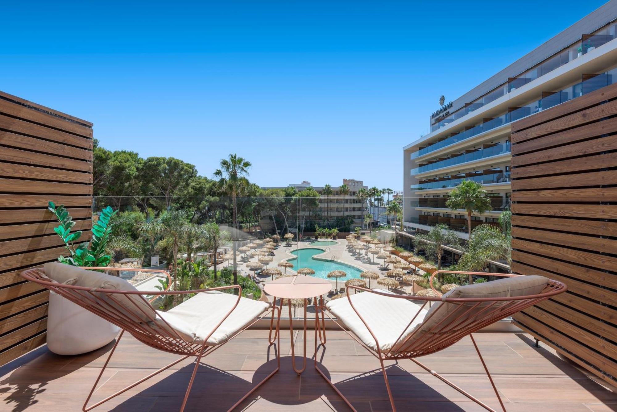 Aubamar & Hotel